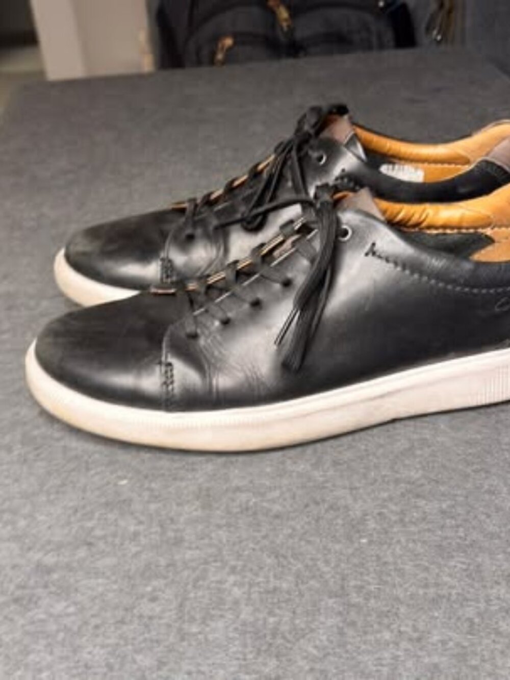 Clarks Extreme Comfort Black Leather Casual Dress Shoes - Men's 10M